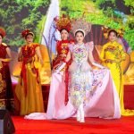 Đào Phương Linh Tỏa Sáng Với Vị Trí Vedette Tại Festival Áo Dài Du Lịch Việt Nam 2025